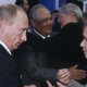 Illustration for article titled Putin's Kiss